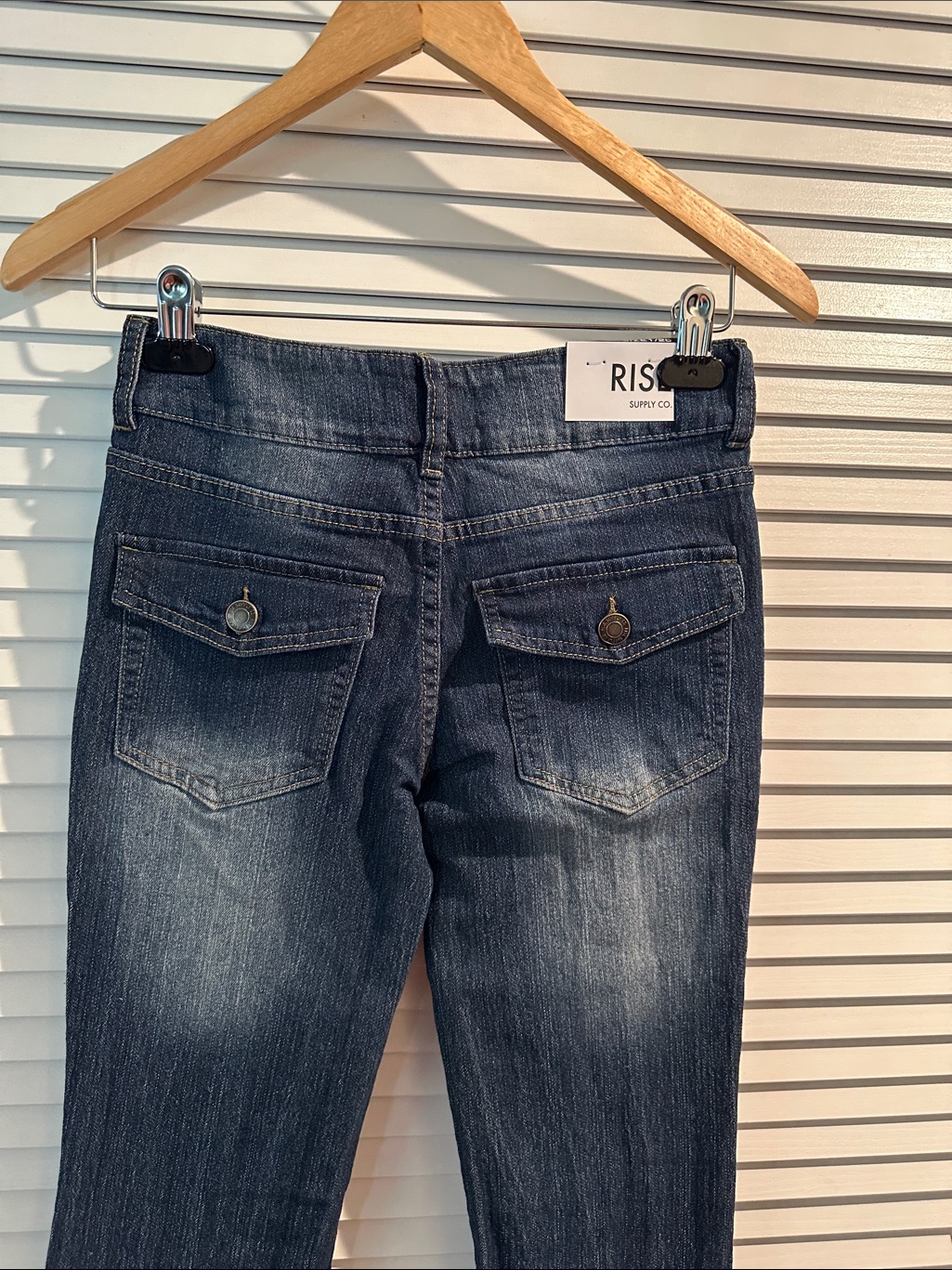 Nwt Rise Five Pocket Bootcut Jeans With Front Seam And Double Button/Zip Front. — image 4 of 6